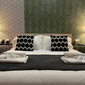 https://vatican-luxury-suite.it-romehotels.com