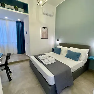 https://bausan-avenue.hotels-amalfi.com